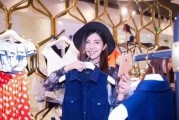 网红吃瓜主播叫什么名字,揭秘网红吃瓜主播的独特魅力